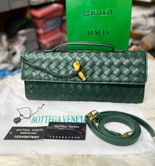Bottega Vaneta Andiamo Clutch