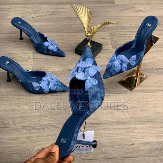 Imported Pointed Toe Brand Logo Heels