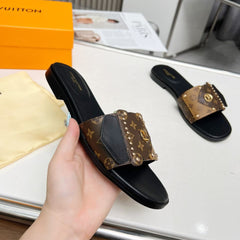 High Quality Imported Brand Logo Slipper