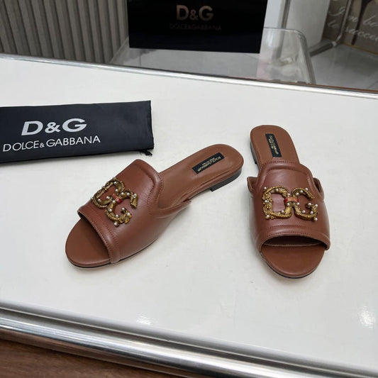 High Quality Imported Brand Logo Slipper