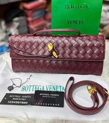 Bottega Vaneta Andiamo Clutch