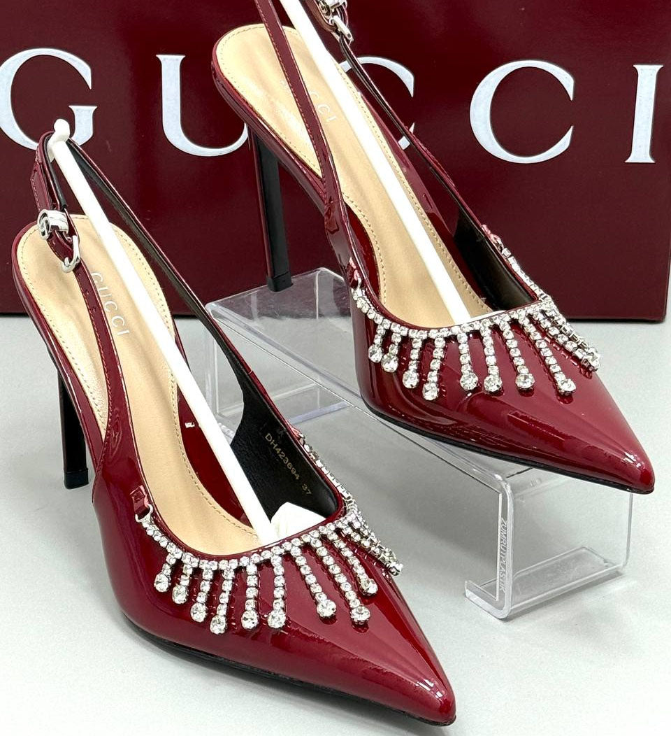 Imported Pointed Toe Brand Logo Heels