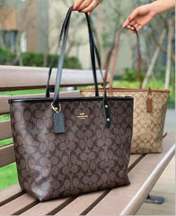 COACH TOTE BAG IN SIGNATURE CANVAS
