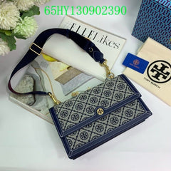 9CCDA4CF 6ED5 4366 A322 F64B40CF4FBB