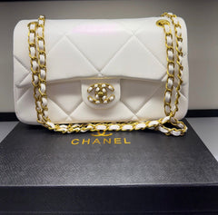 CHANEL 19 HAND BAG