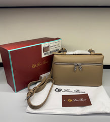 LORO PIANA EXTRA POCKET L19