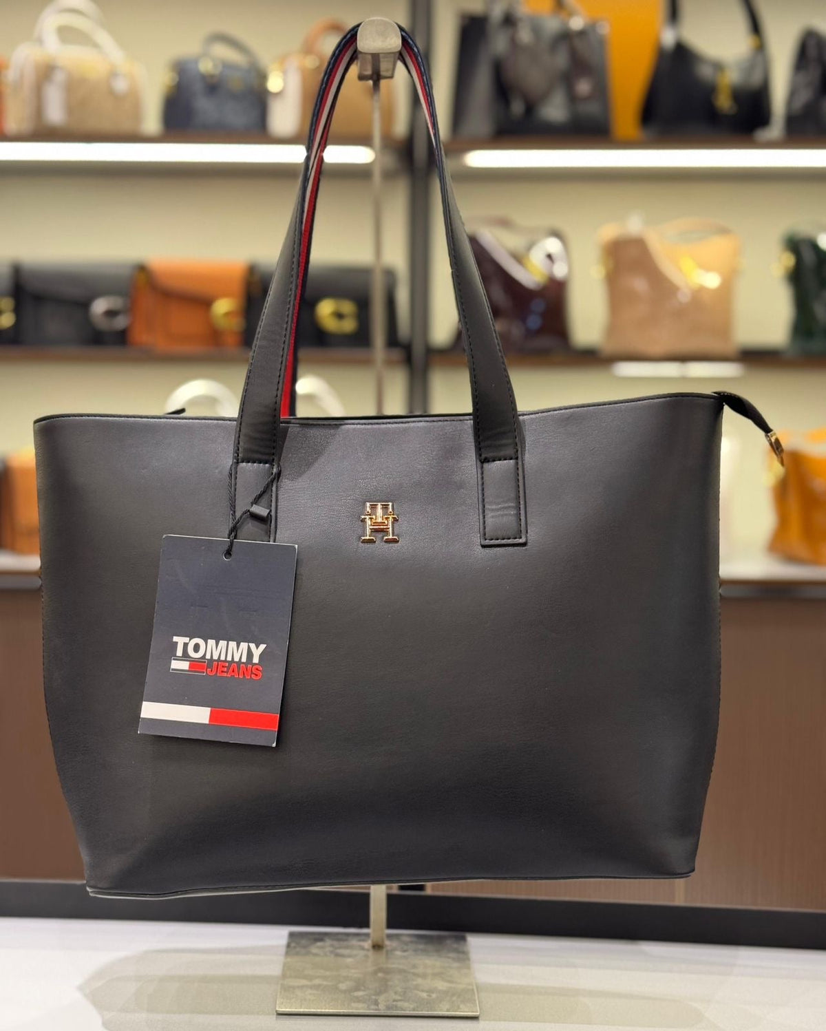 TOMMY HILFIGER TOTE BAG