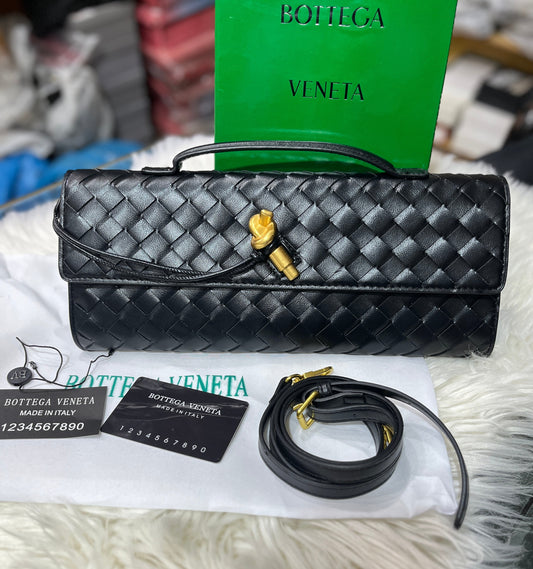 Bottega Vaneta Andiamo Clutch