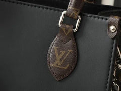 LV GM TOTE BAG