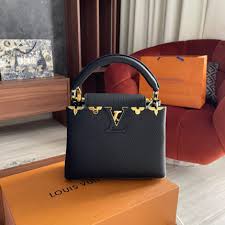 High Quality Imported Hand Bag with Brand Box