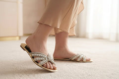 AQUAZURA EMBROIDERED RHINESTONE FLAT SANDALS - GOLDEN